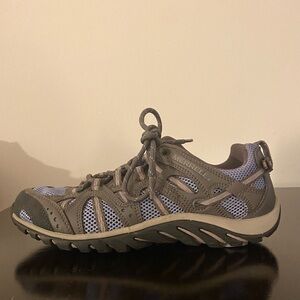 Women’s Waterproof Manistee Sneakers